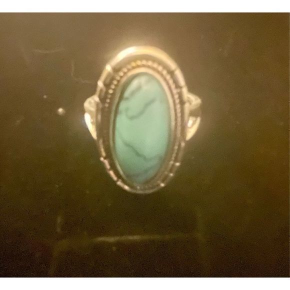 VINTAGE LARGE TURQUOISE N SILVER RING - Picture 2 of 4